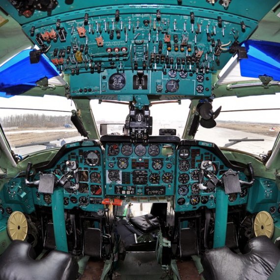 Ту-134