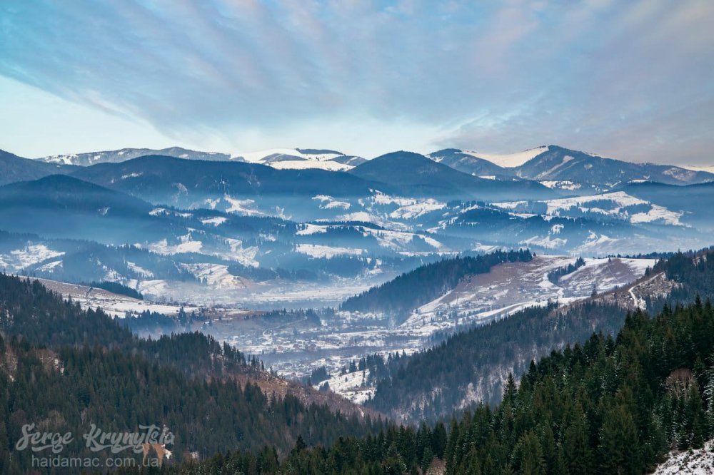 Справжня зимова казка в Дземброні: неймовірні світлини найвисокогірнішого села України. Фото
