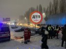 Під Києвом водій Ford на швидкості вилетів на тротуар і збив 35-річну жінку. За кермо сів п'яний