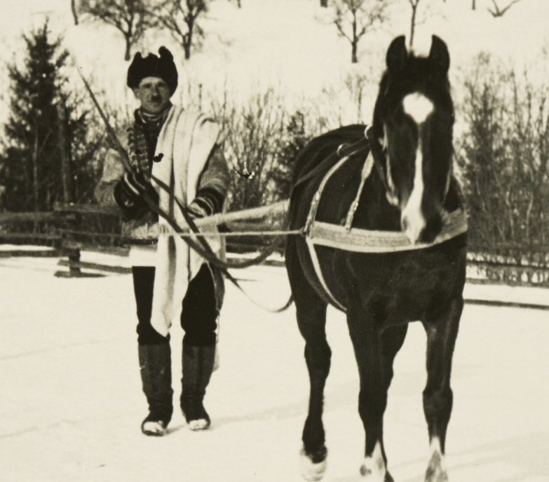 Прикарпаття: як гуцули зимували 90 років тому (ФОТО) Прикарпаття: фото 90-річної давнини зробили по селах нинішньої Івано-Франківської області,