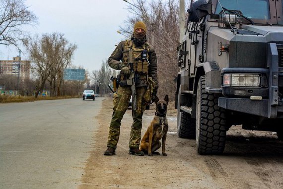 В Авдіївці виявили склад зброї