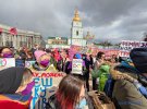 В столице проходит Марш женщин