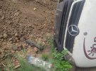 У Харкові під час руху перекинувся мікроавтобус: водієві стало зле за кермом і він помер до приїзду “швидкої”