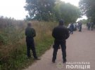 50-летний Сергей Белый из Глухова Сумской области убил сына 3-летнего Алексея. Отвез его в лесополосу, связал руки и ноги скотчем и надел на голову пакет