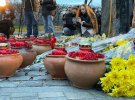 У Києві вшановують пам'ять українців, які загинули від штучного голоду