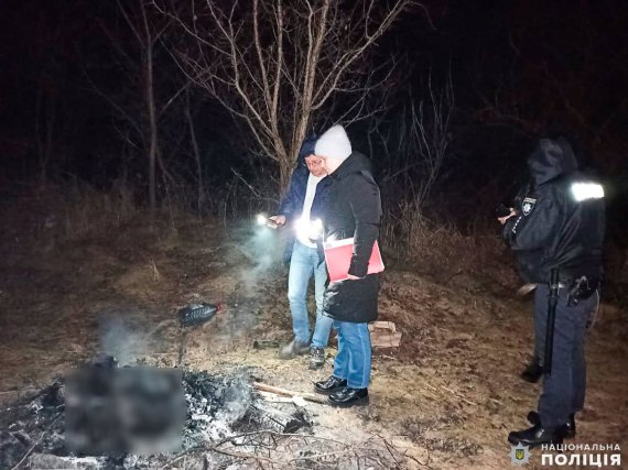 В Николаевской области мужчина убил 27-летнего сына. А тело сжег в костре