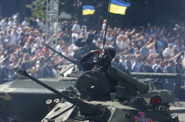 68 відсотків українців довіряють армії. Це найвищий показник серед усіх державних інституцій країни