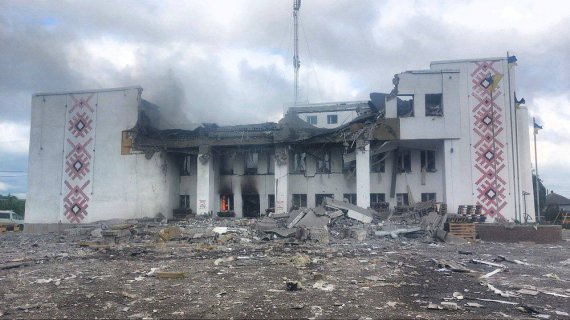 Терористи обстрілюють Харківщину