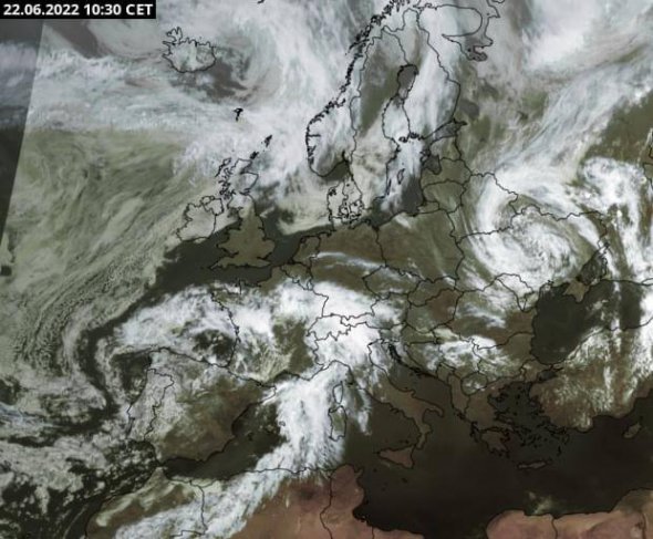 Над Україною крутиться циклон