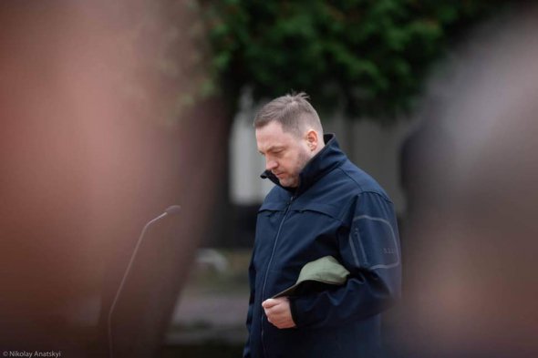 Денис Монастирський народився 12 червня 1980 року у місті Хмельницький. Закінчив юридичний факультет тамтешнього університету управління та права, мав кандидатський ступінь. Викладав і мав вчене звання доцента. Працював у юридичній фірмі Hillmont Partners. У 2016-2019 роках відповідав за програми реформ правоохоронної та судової системи в аналітичному центрі «Український інститут майбутнього». Працював помічником Антона Геращенка, коли той був депутатом від «Народного фронту».  У серпні 2019-го Монастирський став нардепом від партії «Слуга народу». У Верховній Раді очолив комітет з питань правоохоронної діяльності. У липні 2021 року зайняв посаду керівника МВС України. У нього залишилася дружина і двоє дітей