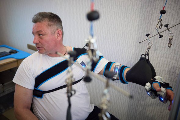 Новий Центр реабілітації на Полтавщині: заново вчать ходити, відновлюють після війни, ДТП та інсультів