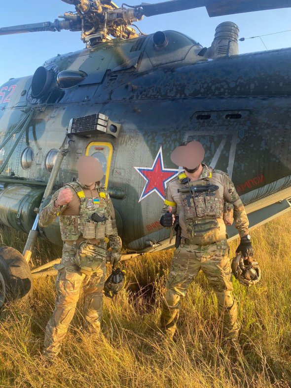 Українська розвідка виманила російського пілота на гелікоптері Мі-8