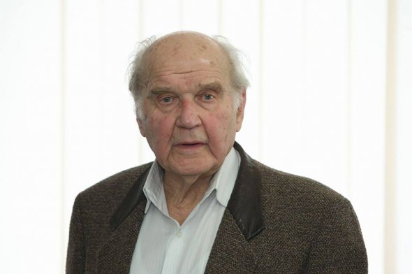 Ігор Юхновський: "Сільське господарство, харчова й легка промисловість мають стати основою української економіки"
