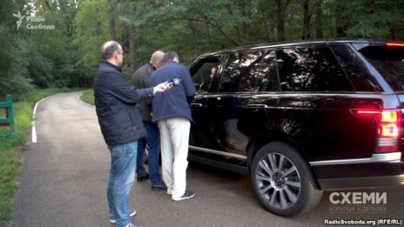 Депутат Співаковський приїхав до "Залісся" на "Рендж ровері", якого у його декларації немає