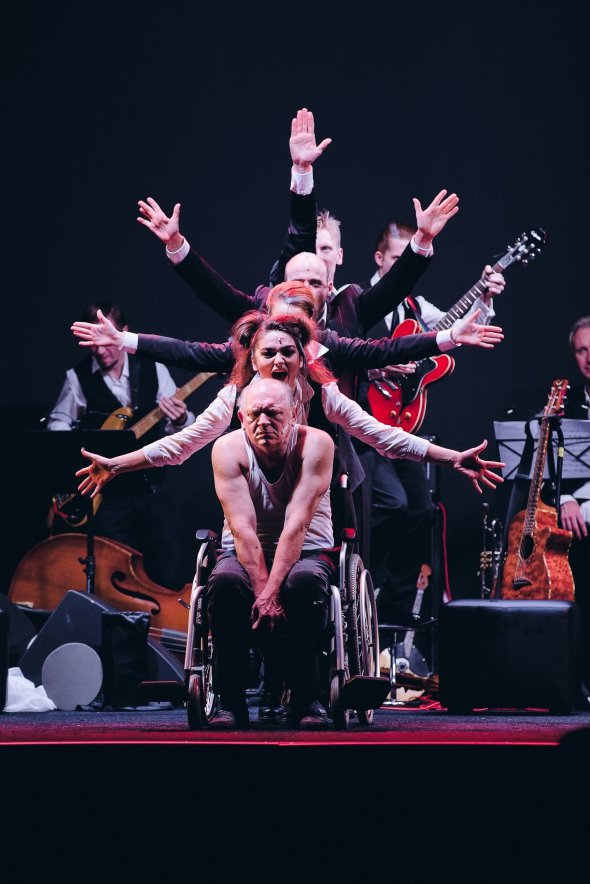 В Києві на Малій сцені концертного комплексу Stereo Plaza відбувся показ музично-драматичної вистави "Суд над Джоном Дем'янюком"