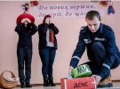 Девочка в бункере школы, г.Марьинка.