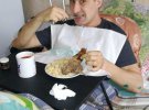 Раненые бойцы в Киевском клиническом госпитале на Печерске