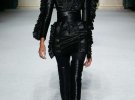 Модели Оливье Рустена на полиме Balmain
