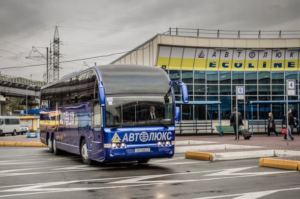 Компания "Автолюкс" за 2 года перевезла льготников более чем на 2 миллиона гривен