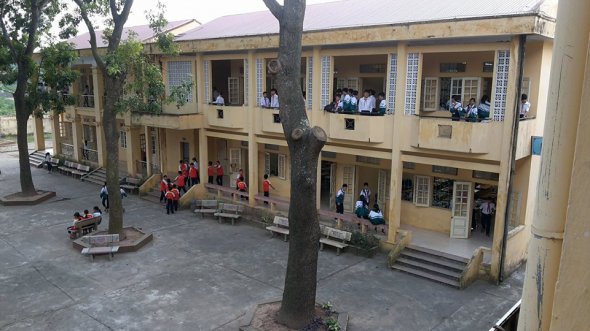  Загальноосвітня школа у В'єтнамі 