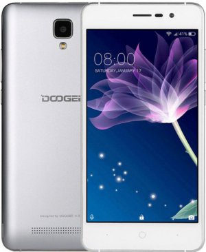 Doogee X10 Silver. Фото: rozetka.com.ua