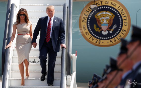   Donald and Melanie Trump arrive for the first time in the United Kingdom 