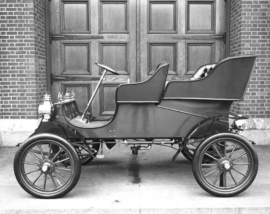 Відновлений 1903 Ford Model A.