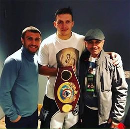   Anatoly and Vasily Lomachenko in a company with Usik 