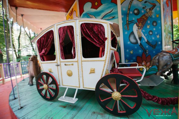 У Вінниці - найстаріша карусель України