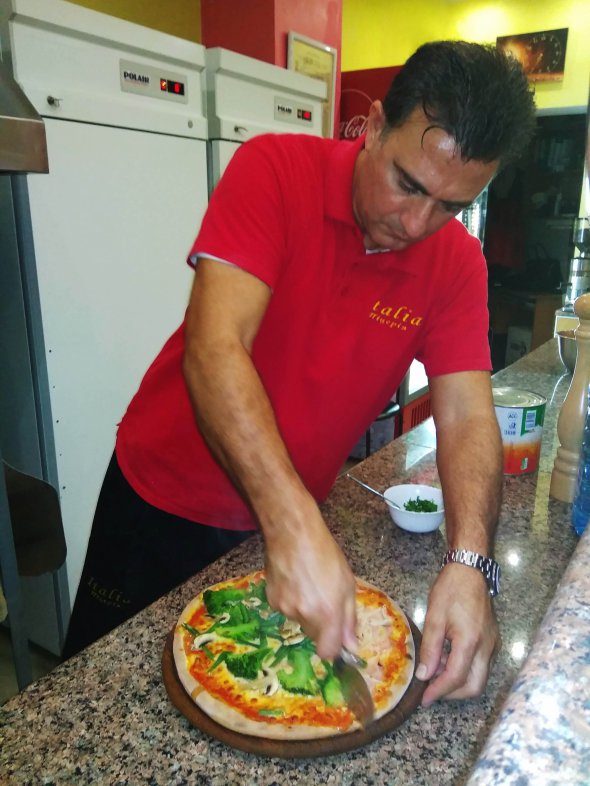 Новые украинцы: итальянец оставил немецкий бизнес и открыл кафе в Украине Новые украинцы: итальянец оставил немецкий бизнес и открыл кафе в Украине