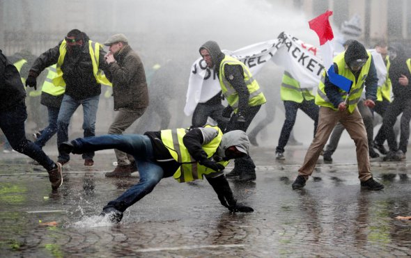 ÐÑÐ´ ÑÐ°Ñ Ð¿ÑÐ¾ÑÐµÑÑÑÐ² 4 Ð»ÑÐ´Ð¸Ð½Ð¸ Ð¿Ð¾Ð¼ÐµÑÐ»Ð¾