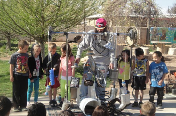 «Альфа» пропагує виключно демократичний підхід до навчання.