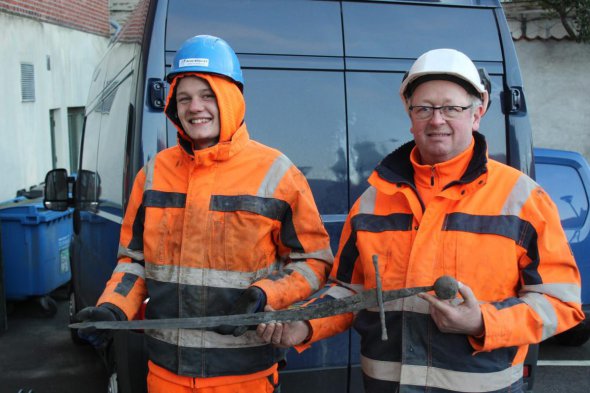 У центрі міста знайшли меч