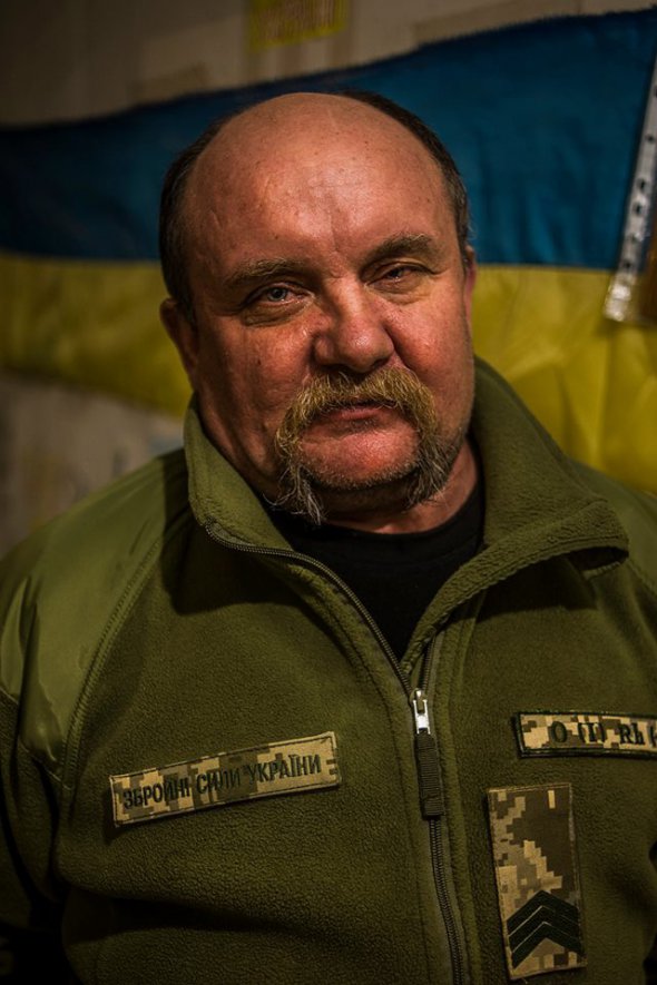 Зараз Володимир Боронить Україну не словом, а ділом у 93-й ОМБр Холодний яр. Він впевнений, що перемога буде за Україною, бо українці особливі люди.