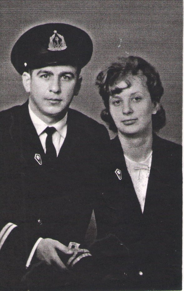 Єдина жінка-капітан Херсонського річкового порту Сусанна Веренінова з чоловіком