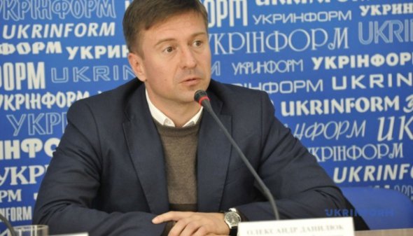 Александр Данилюк считает, что вектор развития Украины должен быть направлен на Запад