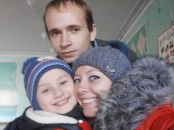 Олександр Піскарьов з дружиною Юлією і сином 10-річним Артемом 