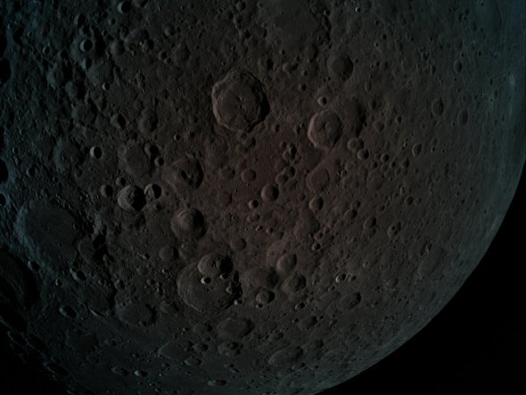 Космічному апарату Beresheet вдалося зняти зворотній бік Місяця