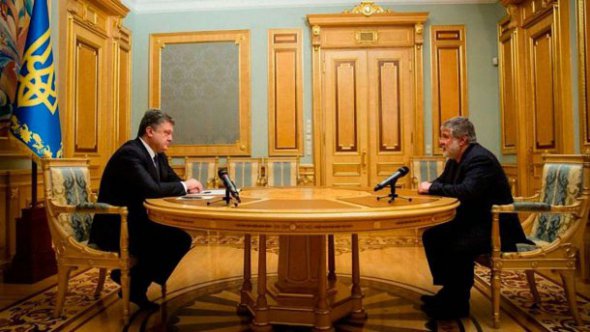 Ігор Коломойський до березня 2015 року був губернатором Дніпропетровщини. Нині між ним і президентом Петром Порошенком триває протистояння