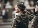 Показали армейские фото красавиц из Украины и НАТО Показали армейские фото красавиц из Украины и НАТО