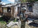 Террористы не давали пожарным тушить дом, постоянно обстреливая место пожара