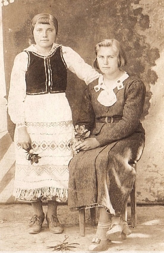 ÐÑнки в пеÑÑÑй Ð¿Ð¾Ð»Ð¾Ð²Ð¸Ð½Ñ Ð¥Ð¥ ÑÑолÑÑÑÑ Ð±Ñли елеганÑÐ½Ñ Ð¹ виÑонÑенÑ, з живим блиÑком в оÑаÑ