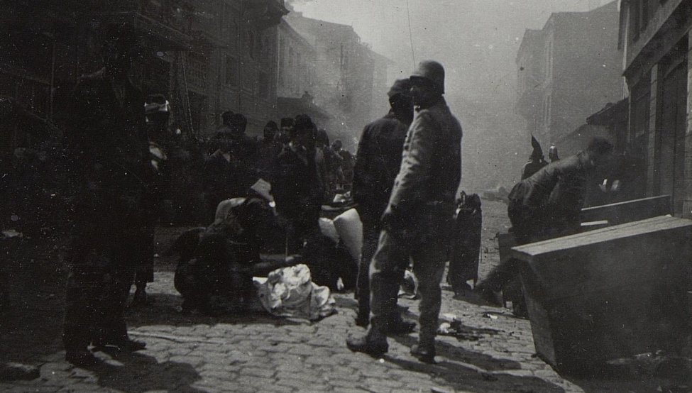 Стамбул времен Первой мировой в архивных снимках. Фото