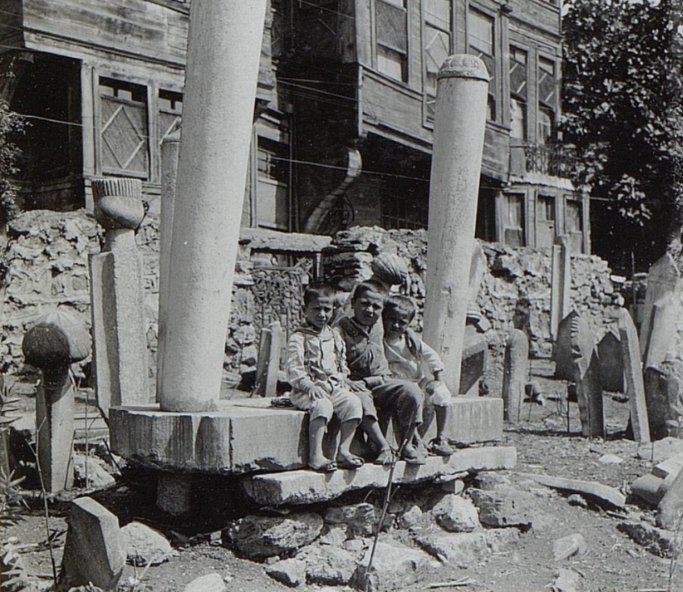 Стамбул времен Первой мировой в архивных снимках. Фото