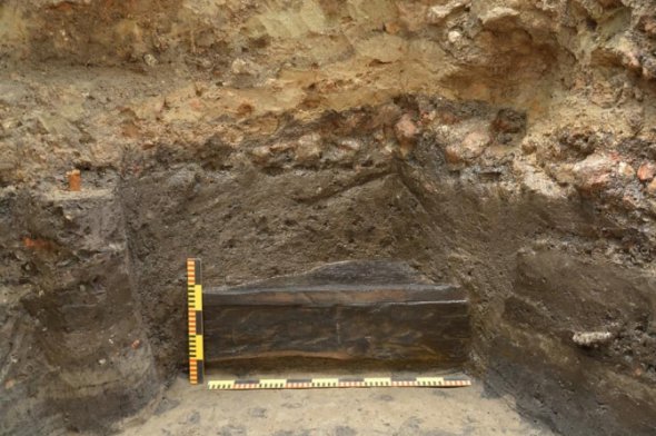 У ході розкопок фонтану "Кульбаба" знайшли каналізацію XV ст.