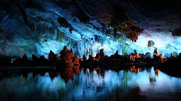 Найбільша гіпсова печера в світі