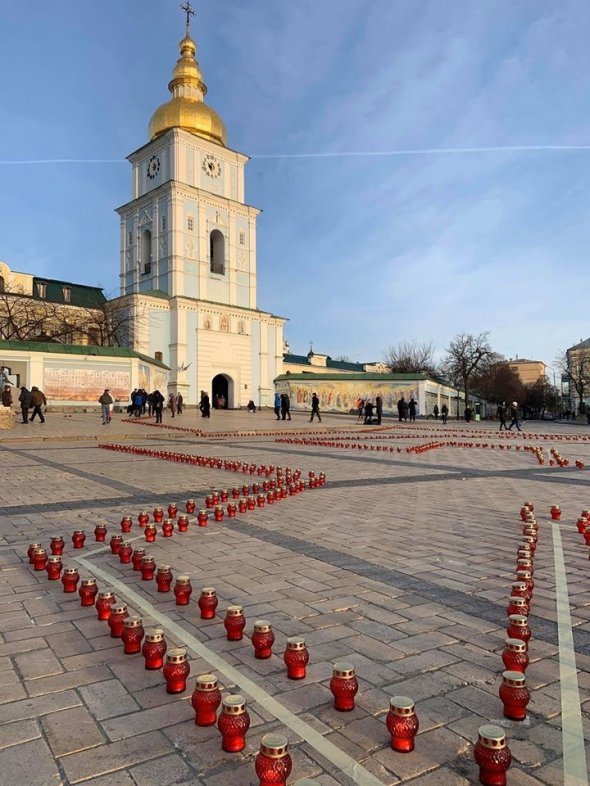 Депутати "Європейської солідарності" вшанували пам'ять жертв Голодомору. Фото: eurosolidarity.org