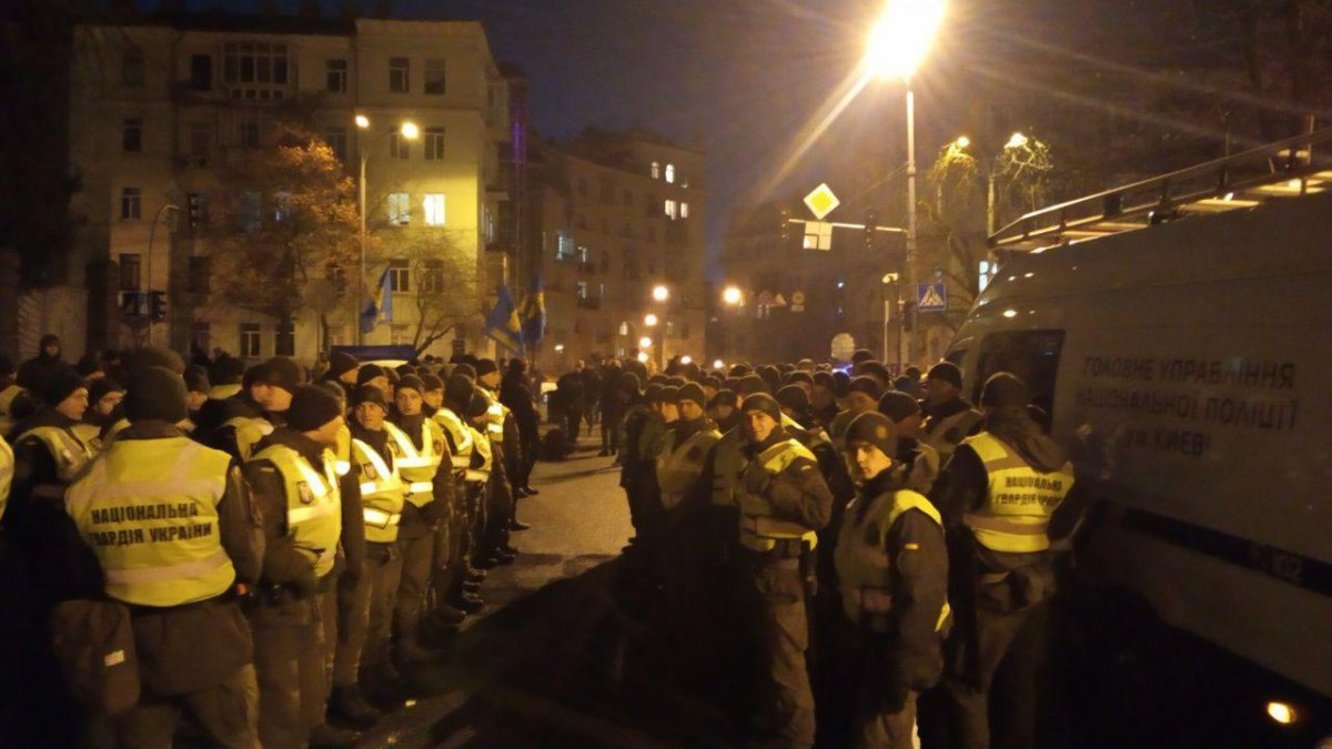 https://static2.gazeta.ua/img2/cache/gallery/942/942124_7_w_1200.jpg?v=0 https://static2.gazeta.ua/img2/cache/gallery/942/942124_7_w_1200.jpg?v=0