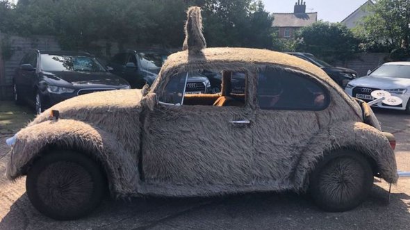 У Великобританії продають незвичайний Volkswagen Beetle