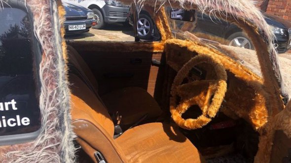 У Великобританії продають незвичайний Volkswagen Beetle
